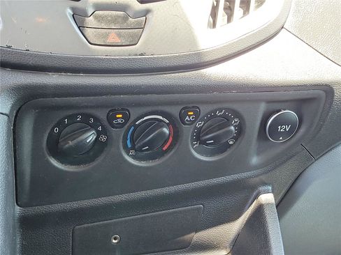 Used 2017 Ford Transit 350 XLT RWD image 29
