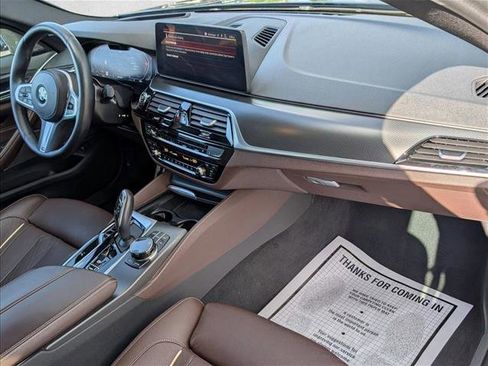 Certified 2023 BMW 540i w/ Executive Package image 23