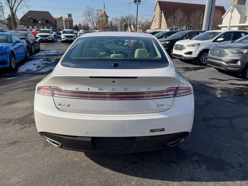 Used 2015 Lincoln MKZ w/ Equipment Group 101A Select image 4