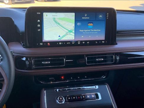 New 2026 Lincoln Aviator Reserve w/ Jet Appearance Package image 6