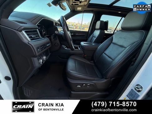 Used 2021 GMC Yukon Denali w/ Denali Premium Package image 22