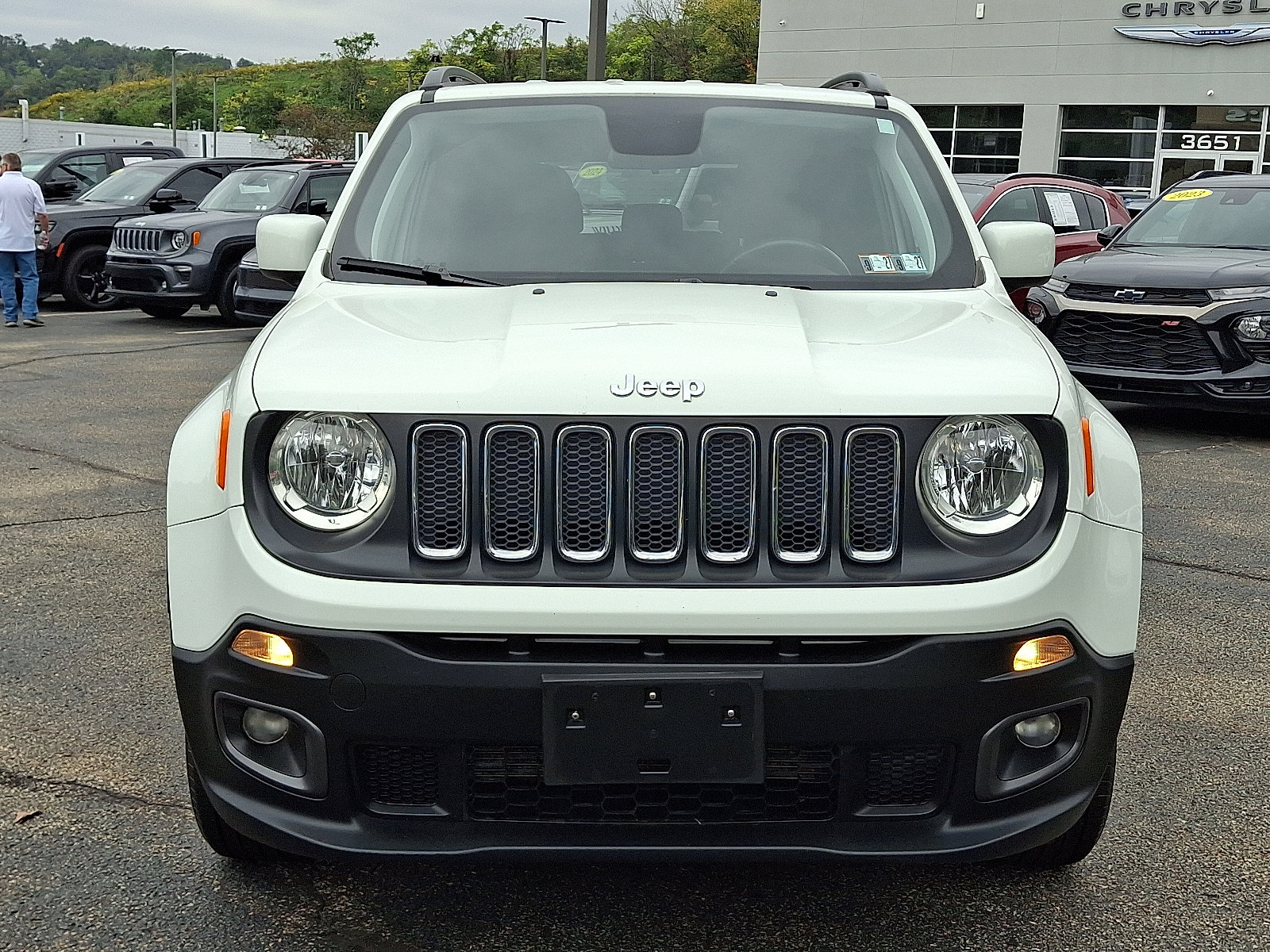 Certified 2018 Jeep Renegade Latitude AWD/4WD image 2