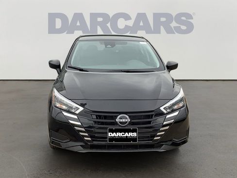 Used 2025 Nissan Versa S w/ Trunk Package image 2