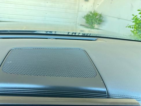 Used 2025 Hyundai Santa Fe SEL image 18