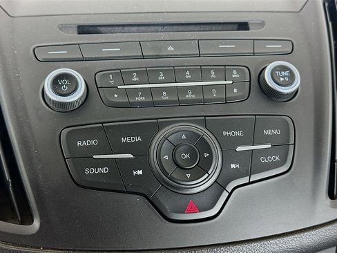 Used 2018 Ford Escape S FWD image 21