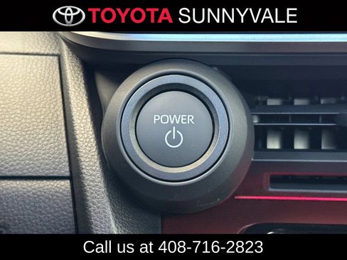 Used 2026 Toyota Prius Plug-In Hybrid FWD image 26