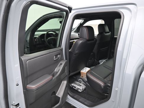 New 2026 Nissan Frontier PRO-4X AWD/4WD image 16