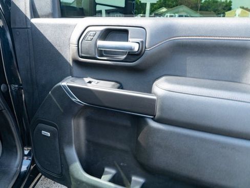 Used 2022 GMC Sierra 2500 AT4 w/ AT4 Preferred Package AWD/4WD image 42
