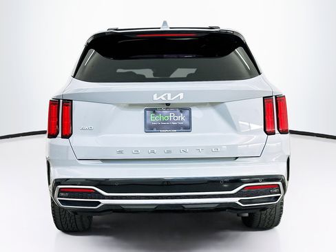 Used 2022 Kia Sorento SX image 7