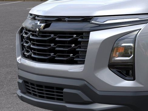New 2026 Chevrolet Equinox LT AWD/4WD image 13