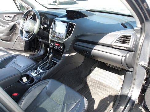 Used 2022 Subaru Forester Touring w/ Popular Package #2 image 13