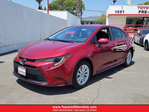 Certified 2026 Toyota Corolla LE w/ LE Premium Package FWD image 1