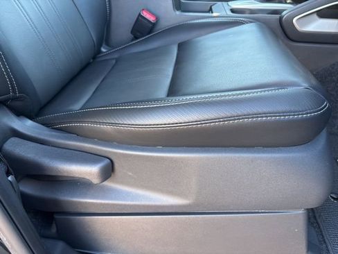 Certified 2024 Nissan Frontier SL image 20