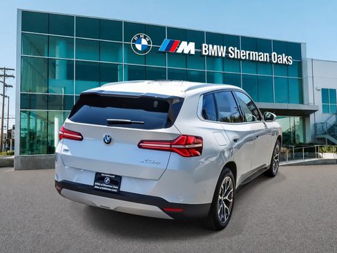 Used 2026 BMW X3 xDrive30i w/ Convenience Package AWD/4WD image 4
