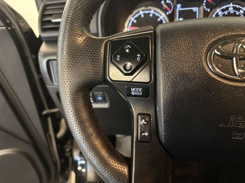 Used 2024 Toyota 4Runner TRD Off-Road Premium w/ Moonroof Package AWD/4WD image 19
