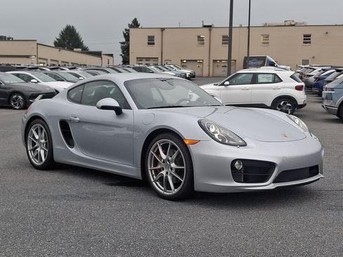 Used 2014 Porsche Cayman S RWD image 3