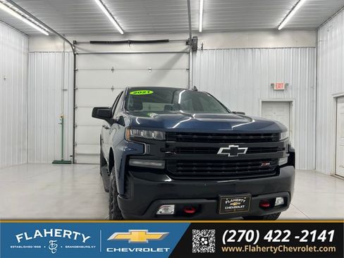 Used 2021 Chevrolet Silverado 1500 LT Trail Boss w/ Bed Protection Package AWD/4WD image 1
