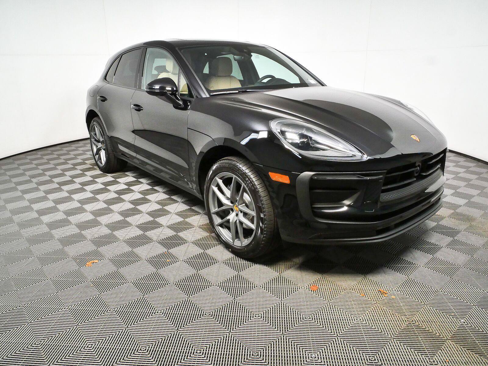 New 2026 Porsche Macan Turbo AWD/4WD image 27