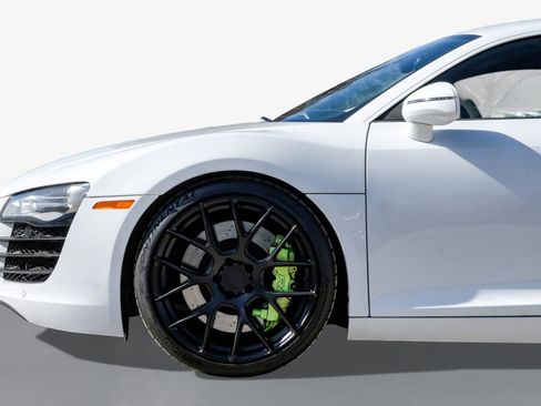 Used 2011 Audi R8 V8 image 9