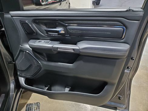Used 2022 RAM 1500 Limited AWD/4WD image 16