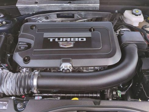 Certified 2022 Cadillac XT4 Sport FWD image 20