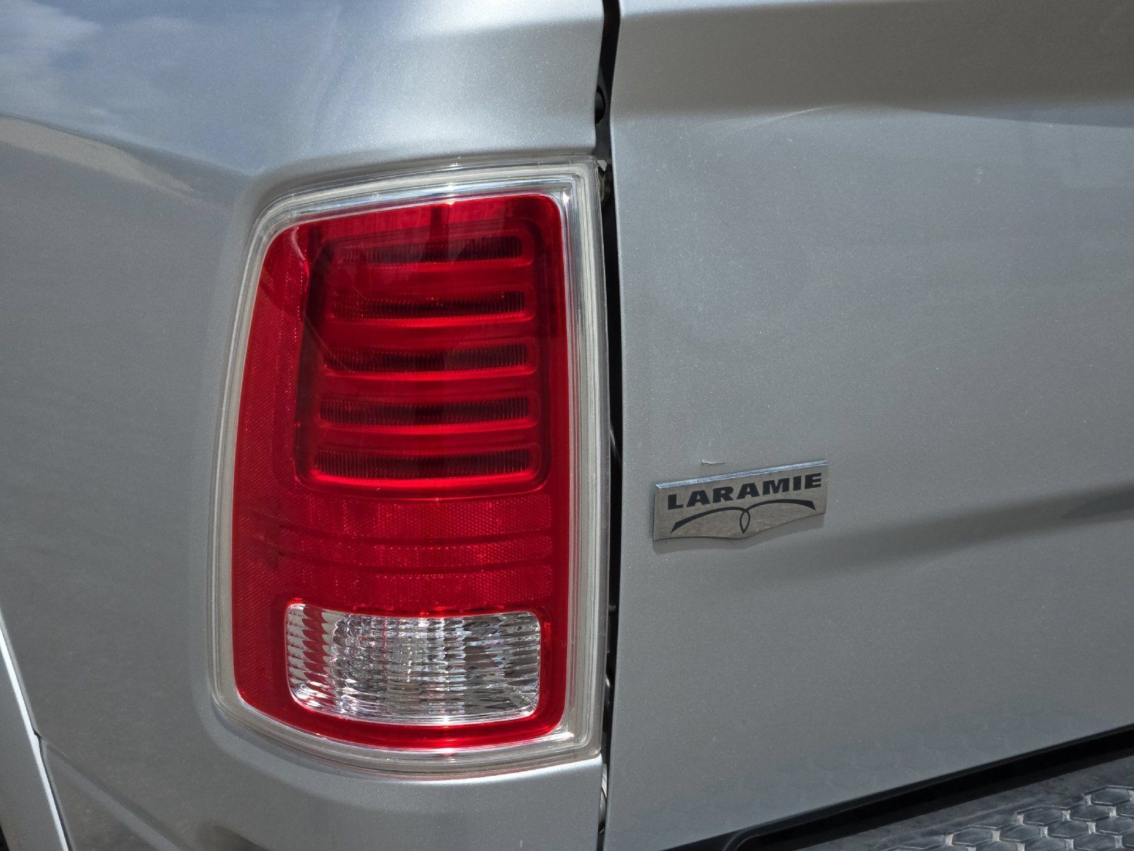 Used 2017 RAM 2500 Laramie AWD/4WD image 23