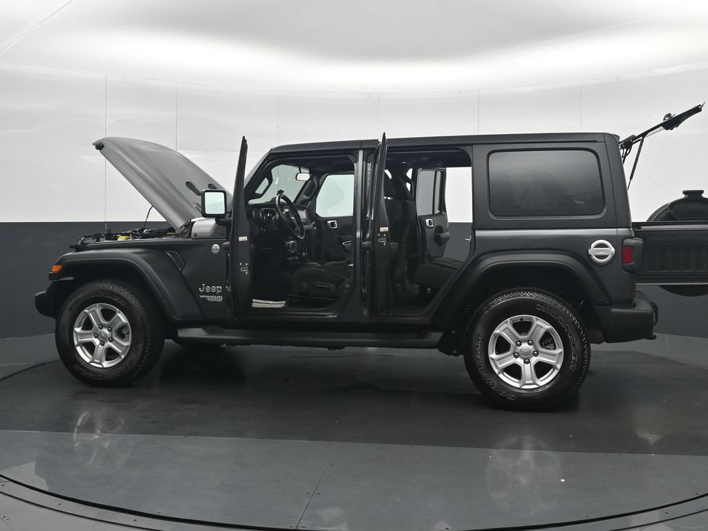Used 2018 Jeep Wrangler Unlimited Sport AWD/4WD image 37