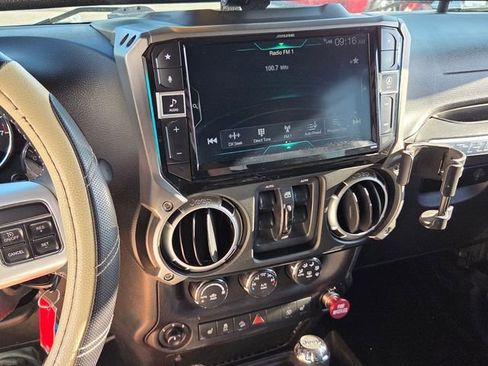 Used 2017 Jeep Wrangler Unlimited Sahara w/ Quick Order Package 24E Chief image 19