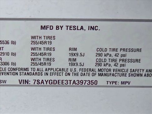 Used 2026 Tesla Model Y AWD image 22