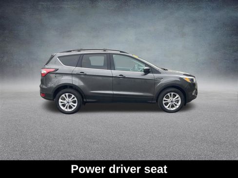 Used 2018 Ford Escape SE AWD/4WD image 7