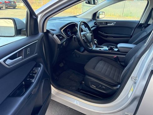 Used 2018 Ford Edge SEL AWD/4WD image 13