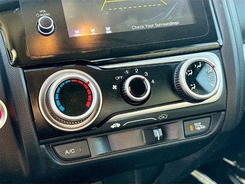 Used 2018 Honda Fit EX-L image 13