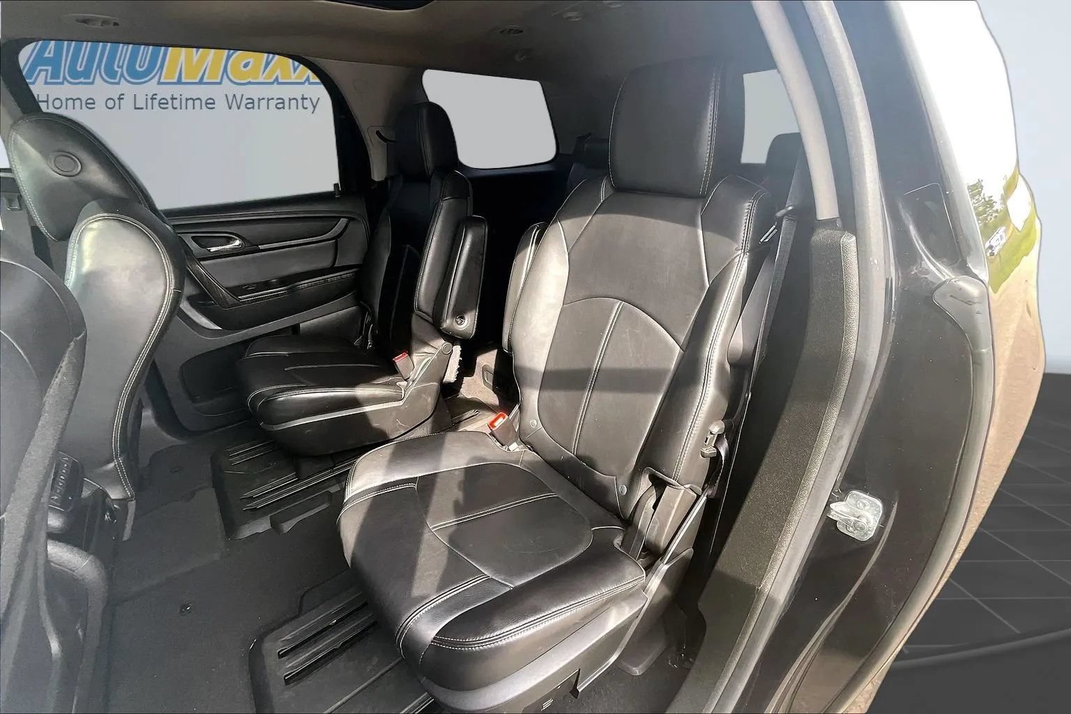 Used 2013 GMC Acadia SLT AWD/4WD image 27