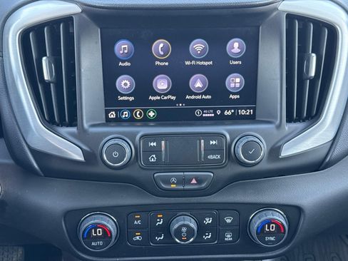 Used 2024 GMC Terrain SLT w/ Tech Package AWD/4WD image 11