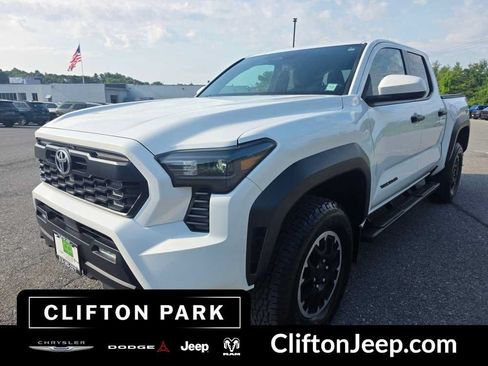 Used 2024 Toyota Tacoma TRD Off-Road AWD/4WD image 1