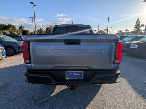 Used 2024 Chevrolet Colorado Z71 w/ Z71 Convenience Package 2 image 13