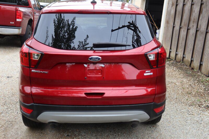 Used 2019 Ford Escape SE AWD/4WD image 5