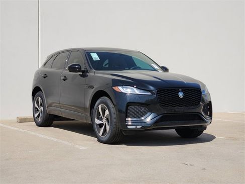 Used 2026 Jaguar F-PACE R-Dynamic S image 2