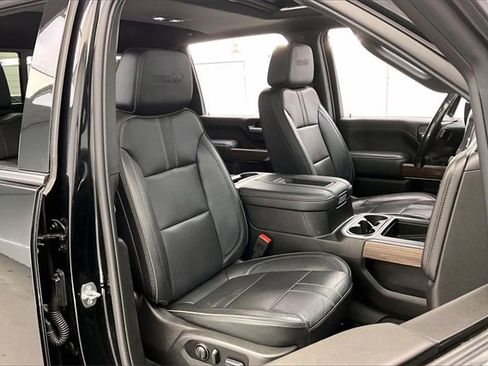 Used 2022 Chevrolet Silverado 3500 High Country image 7