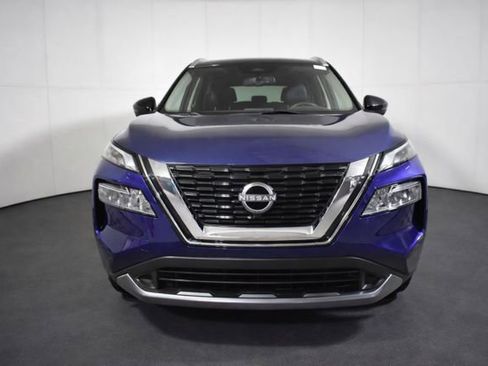 Used 2023 Nissan Rogue SL AWD/4WD image 2