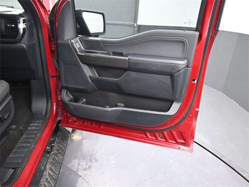 Used 2022 Ford F150 XLT w/ Equipment Group 302A High image 11