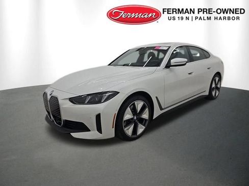 Used 2025 BMW i4 eDrive40 RWD image 3