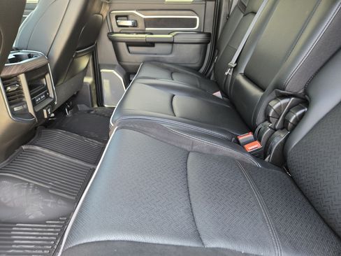 New 2026 RAM 3500 Laramie AWD/4WD image 21