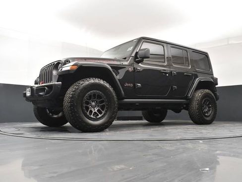 Used 2022 Jeep Wrangler Unlimited Rubicon w/ Xtreme Recon 35" Tire Package AWD/4WD image 19