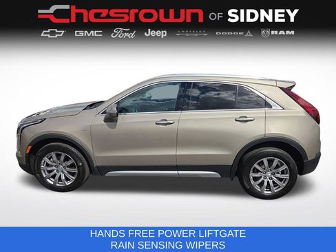 Used 2023 Cadillac XT4 Premium Luxury w/ Cold Weather Package FWD image 8