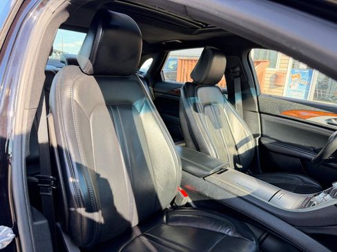 Used 2020 Lincoln MKZ Reserve w/ Monochromatic Package AWD/4WD image 43