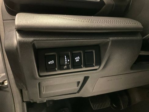 Used 2025 Subaru Outback Wilderness AWD/4WD image 21