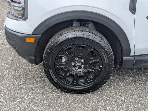 Used 2025 Ford Bronco Sport Badlands AWD/4WD image 10