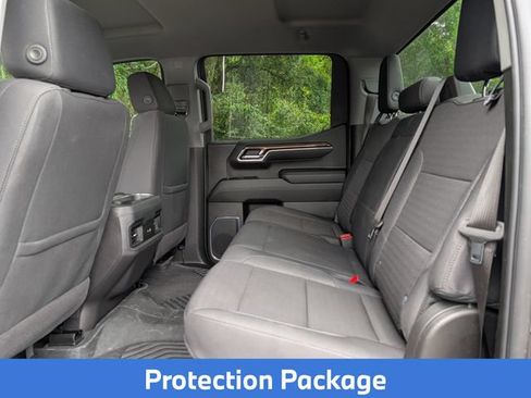 Used 2025 Chevrolet Silverado 1500 LT Trail Boss w/ LPO, Dark Essentials Package AWD/4WD image 26