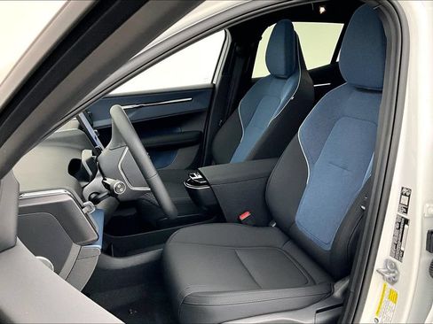 New 2026 Volvo EX30 Plus w/ Protection Package Premier AWD/4WD image 27